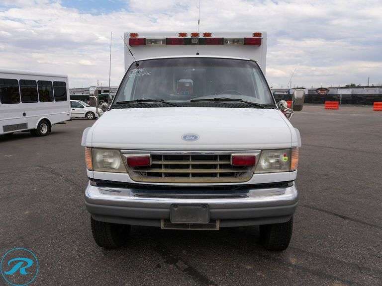 1996 Ford E350 McCoy Miller 4WD Ambulance - Roller Auctions