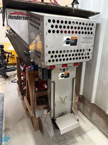 Like New Henderson 8 x 201SS V-Box Sander / Spreader, Honda Gas Engine, 8' (No Controller)