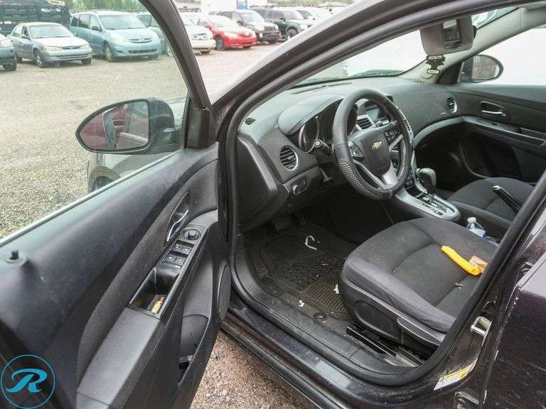 2014  Chevrolet  Cruze LT  FWD - Roller Auctions