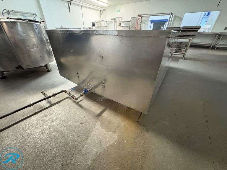 Fromagex 200-Gallon Jacketed Mixing Tank, 108” x 60” x 36”H - Roller Auctions