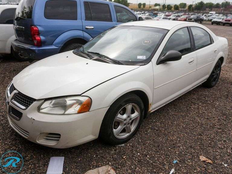 2005  Dodge  Stratus SXT  FWD
