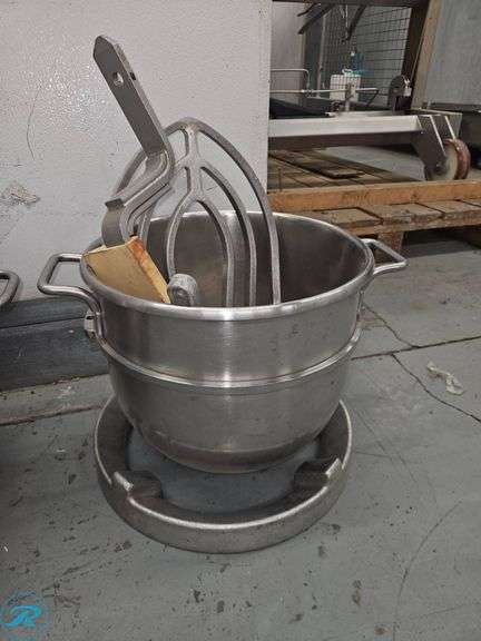 (2) Commercial Stainless Steel Mixing Bowls with Attachments - Roller Auctions