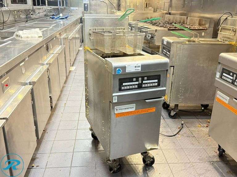 Frymaster PH155CSE Commercial Gas Fryer with Baskets on Casters - Roller Auctions