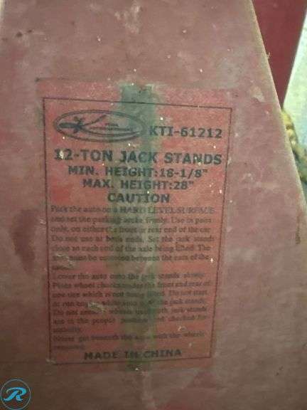(2) 2-Ton Jack Stands, Rubber Wheel Chocks, and Plastic Gas Can - Roller Auctions