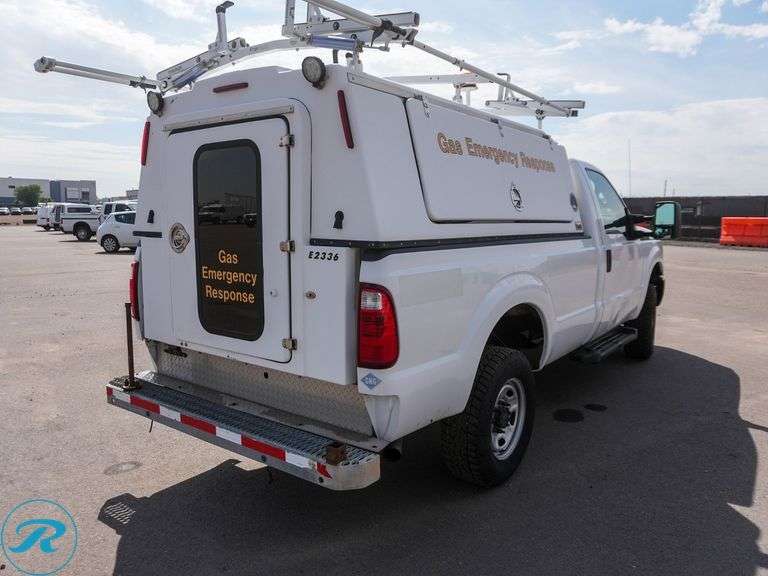 2013 Ford F250 Super Duty XL 4WD Pickup - Roller Auctions