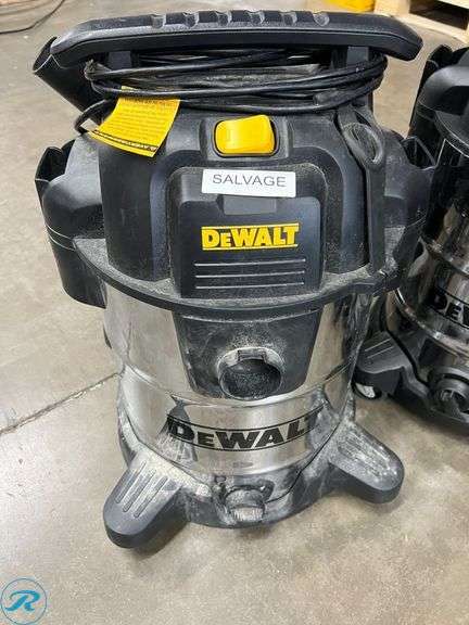 (4) Assorted DeWalt Wet/Dry Vacuums - Salvage/ Do NOT Power On - Roller Auctions