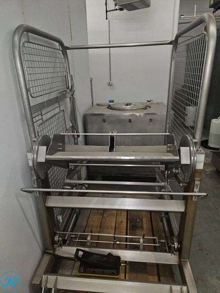 Stainless Steel Hydraulic Tote Dumper, Foot Pedal Control on Casters - Roller Auctions