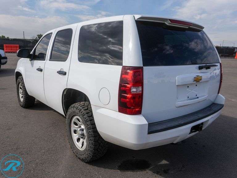 2014 Chevrolet Tahoe LS 4WD SUV - Roller Auctions