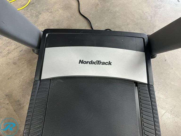 NordicTrack Elite 1000 Treadmill, $900 Retail - Used/Tested - Roller Auctions