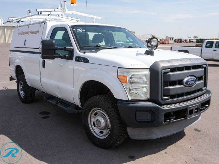 2013 Ford F250 Super Duty XL 4WD Pickup - Roller Auctions