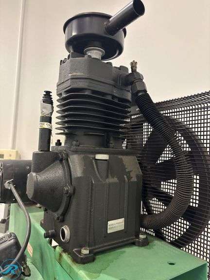 Speedaire Model 4ME99 Vertical Air Compressor, 240V, 60Hz, 3 Phase - Roller Auctions