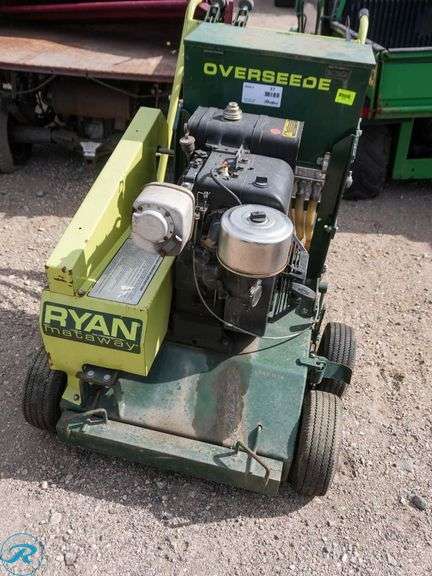 Cushman  Mataway Overseeder, (#544873) - Roller Auctions