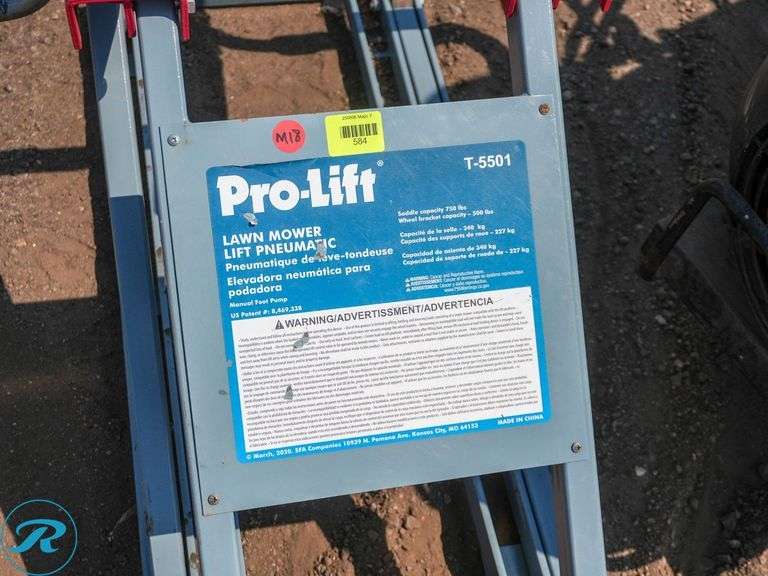 Pro-Lift  T-5501  Lawn Mower Lift - Roller Auctions