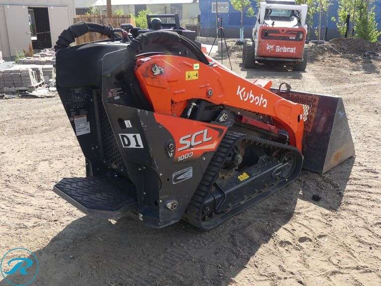 2021 Kubota SCL1000 Mini Skid Steer Loader - Roller Auctions