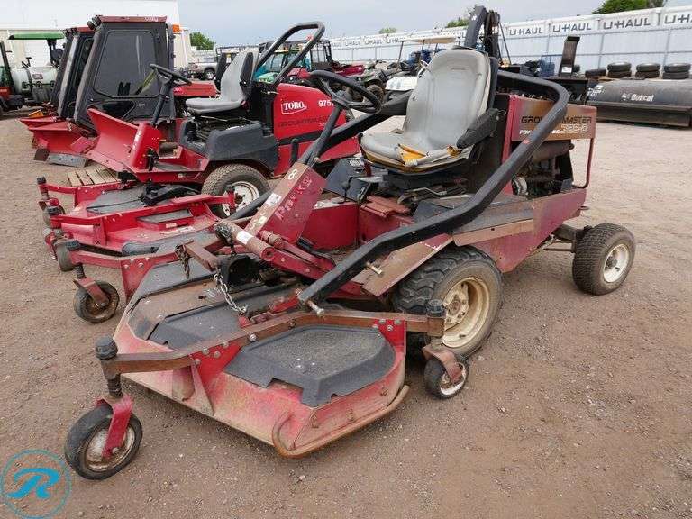 Toro  Groundsmaster 325-D  Ride-On Mower - Roller Auctions