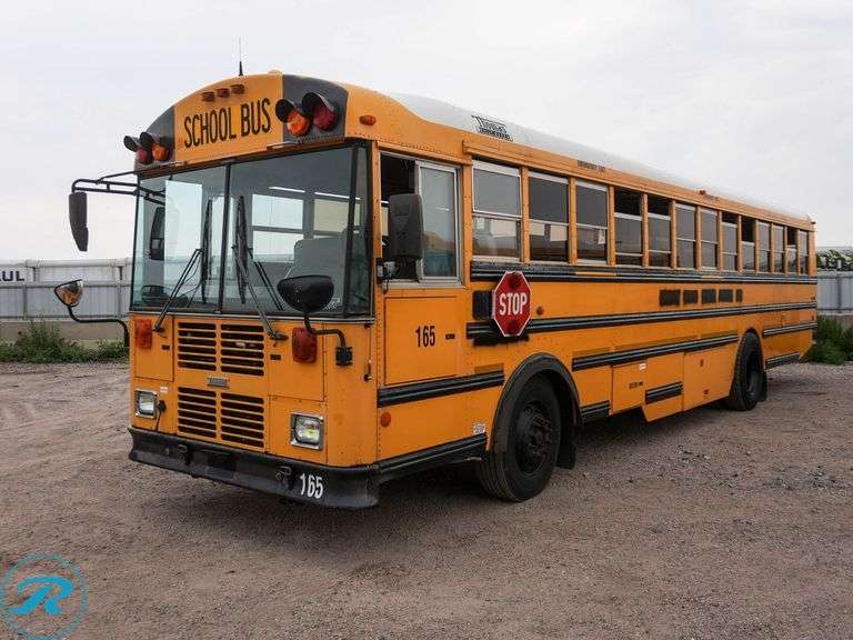 2004 Thomas RWD 72-Passenger School Bus - Roller Auctions