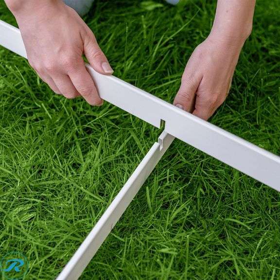 Vita 4'x4'x11" Modular Vinyl Garden with Planting Grid, 2-pack - New - Roller Auctions