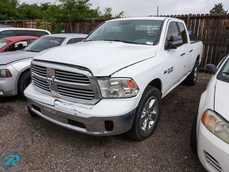 2015  Ram  1500 SLT  4WD