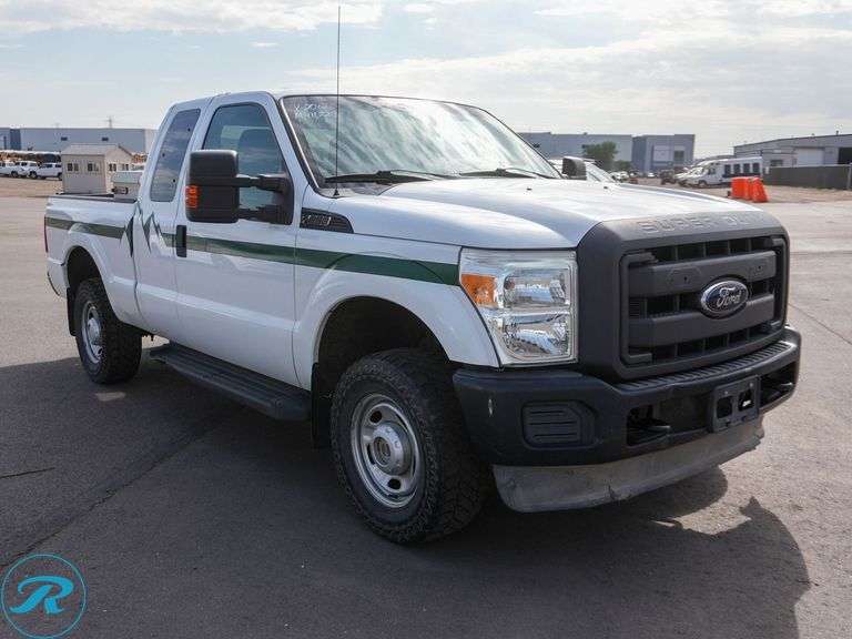 2012 Ford F250 Super Duty XL 4WD Super Cab Pickup - Roller Auctions