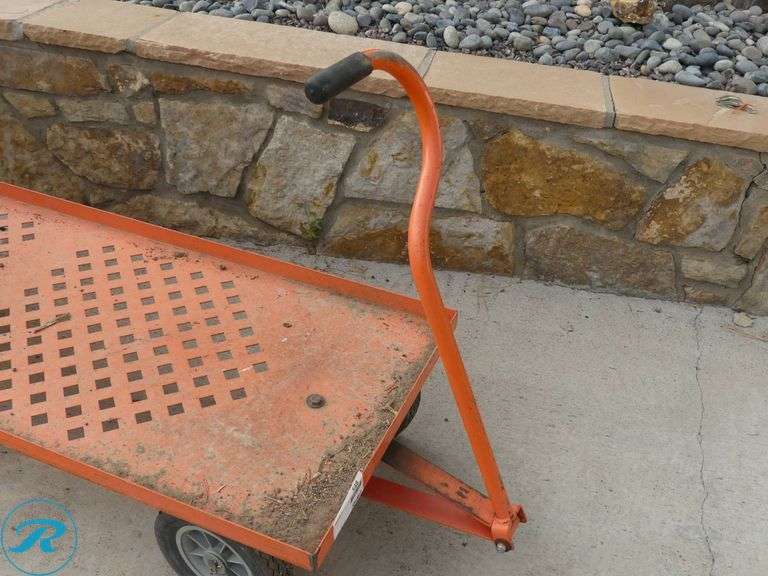 4-Wheel Nursery Cart - Roller Auctions