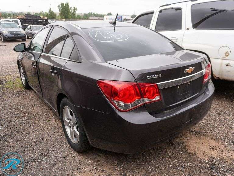 2014  Chevrolet  Cruze LT  FWD - Roller Auctions