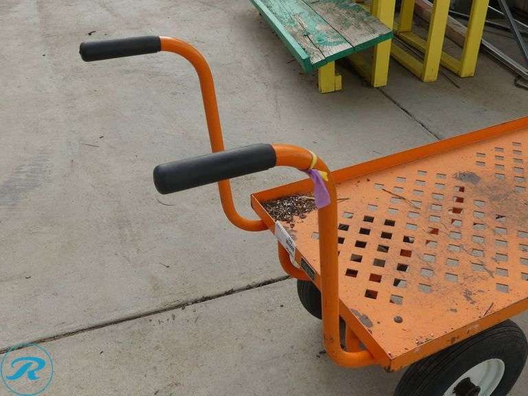 A.M. Leonard 4-Wheel Nursery Cart - Roller Auctions