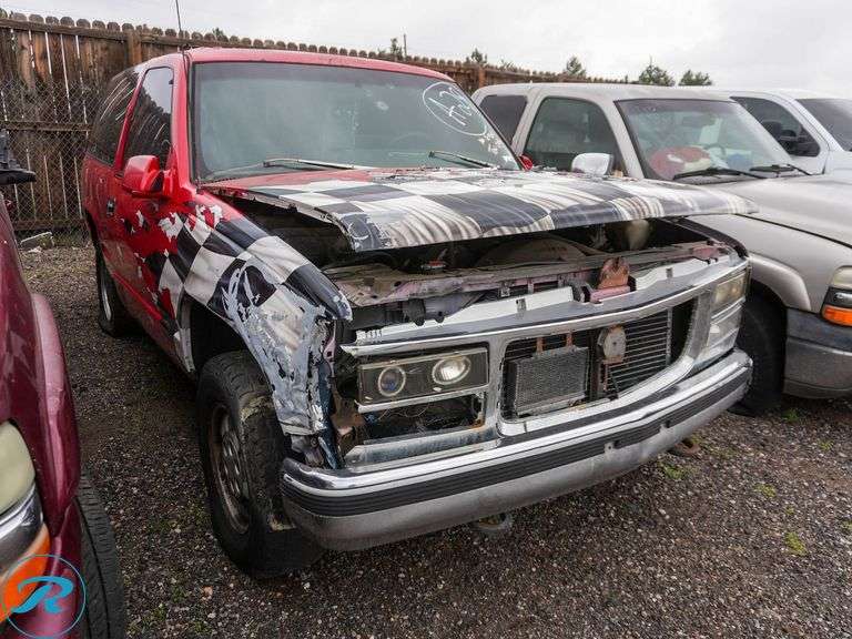 1995  Chevrolet  Tahoe   4WD - Roller Auctions