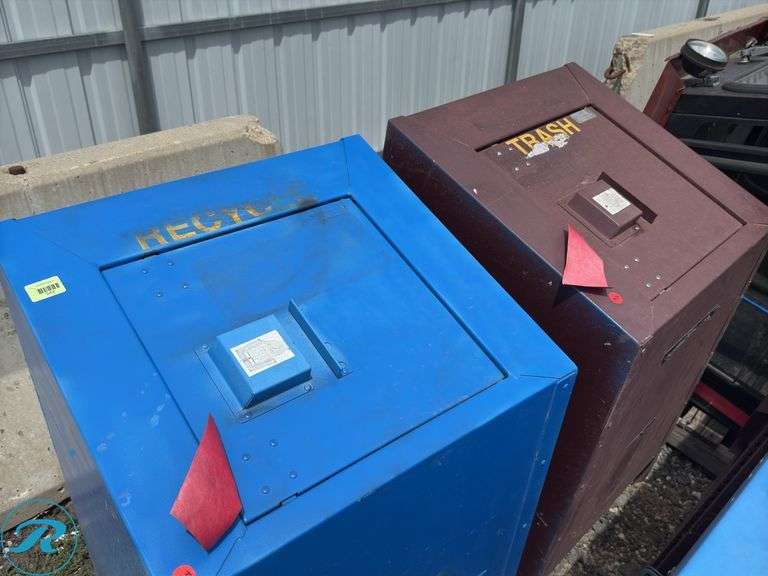 (4) Bearsaver Bear Proof Trash and Recycling Bins - Roller Auctions