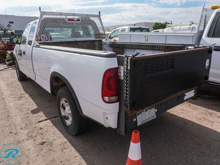 2003  Ford  F150  XL  4WD Super Cab  Pickup - Roller Auctions