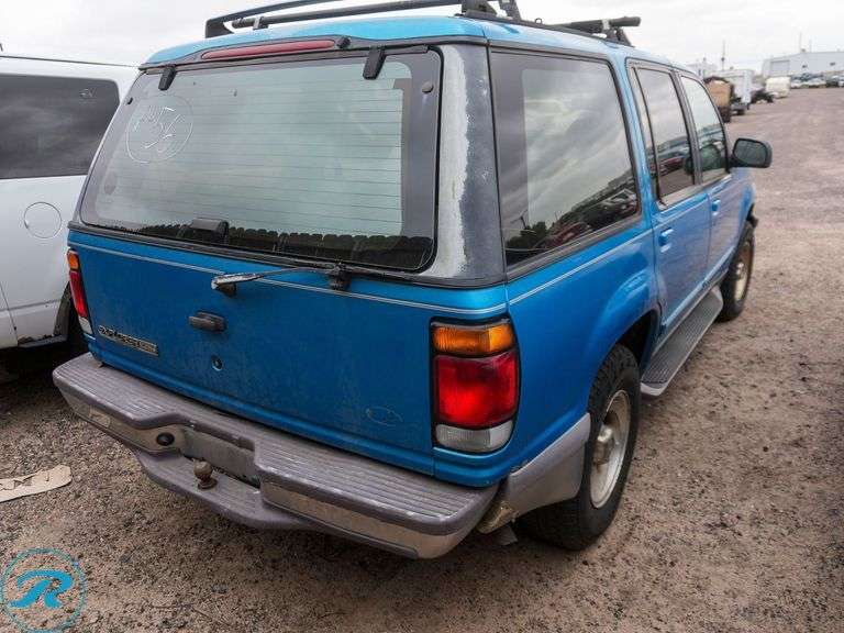 1995  Ford  Explorer Limited  4WD - Roller Auctions