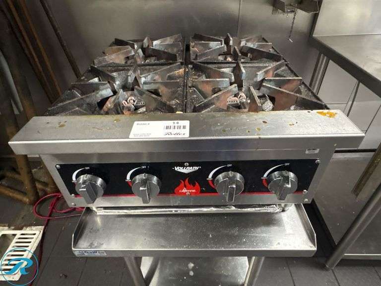 Vollrath 40737 Cayenne 4-Burner Countertop Gas Hot Plate With Stainless Steel Stand, 24in - Roller Auctions
