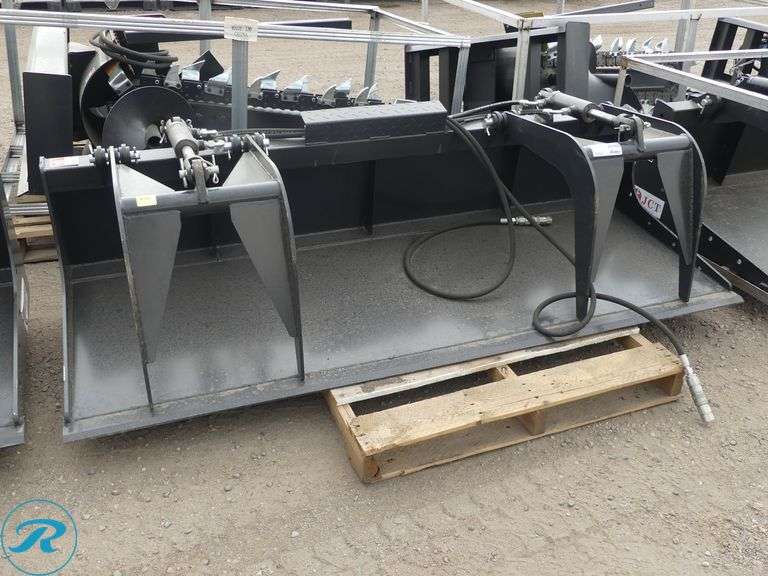 New JCT Hydraulic Grapple Bucket Attachment To Fit Skid Steer Loader, 84" - Roller Auctions