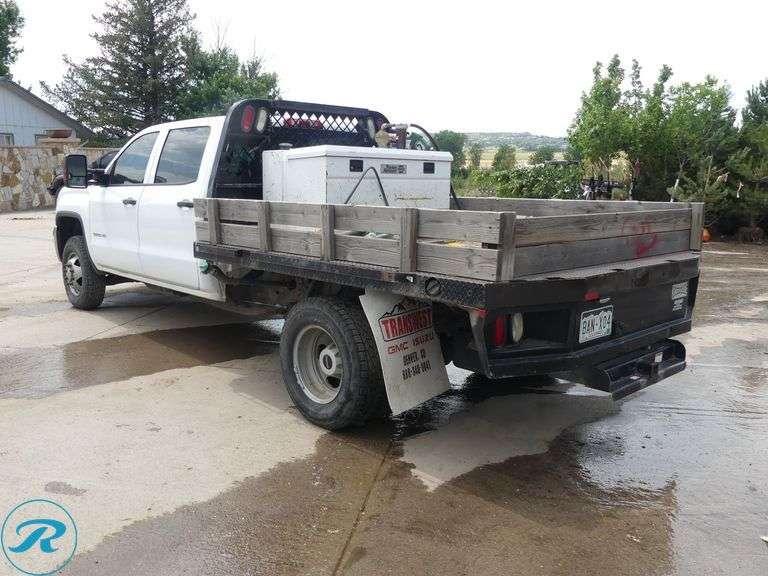 2016  GMC   3500 HD  4WD  Flatbed Truck - Roller Auctions