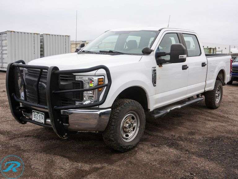 2019 Ford F250 Super Duty XL 4WD Crew Cab Pickup - Roller Auctions