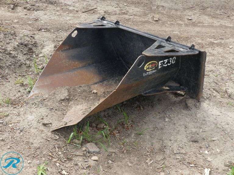 Quick Attach EZ30 Tree Spade Attachment to Fit Skid Steer Loader