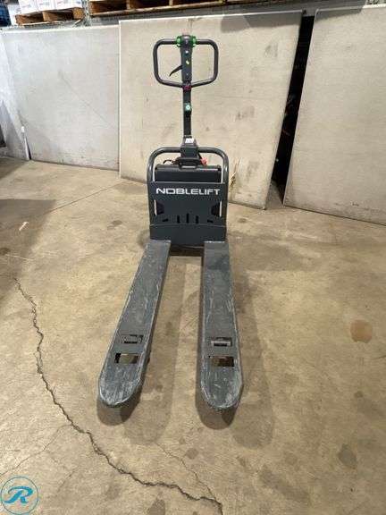 Noblelift SPTE33Li-2148 Electric Pallet Jack with 3300 lb Capacity, 48V - Roller Auctions