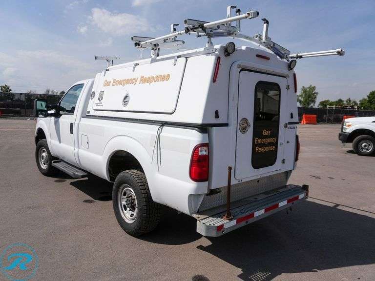 2013 Ford F250 Super Duty XL 4WD Pickup - Roller Auctions