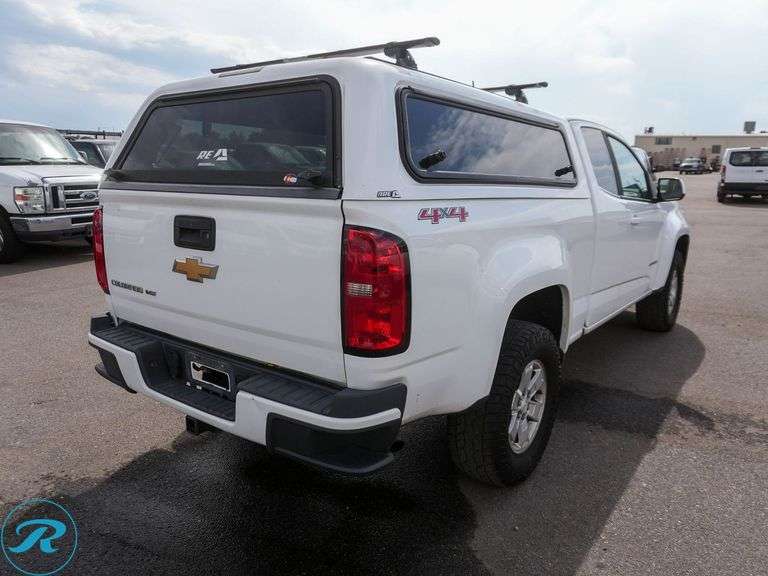 2017 Chevrolet Colorado 4WD Super Cab Pickup - Roller Auctions