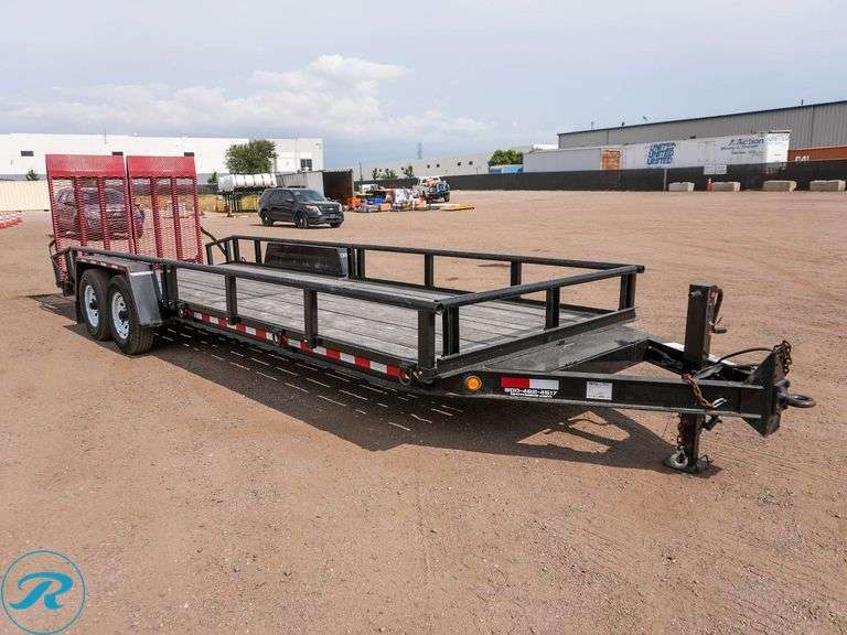 2019  Towmaster  T-12D  T/A Equipment Trailer - Roller Auctions