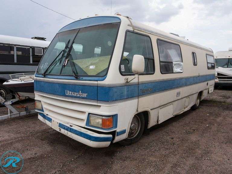 1988 Chevrolet P30 Rear-Wheel Drive - Roller Auctions