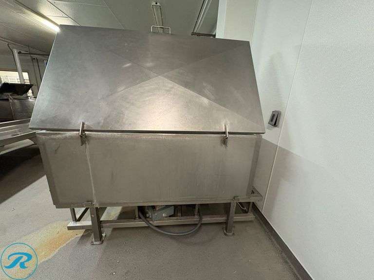Stainless Steel Rectangular Curd Table with Lid and Agitation, Baldor Motor, 72” x 41” x 43”H - Roller Auctions