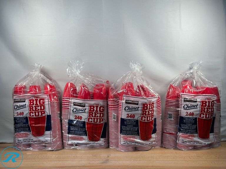 (4) Kirkland Signature Chinet 18 oz Plastic Cup, Red, 240-count - New - Damaged Cups - Roller Auctions