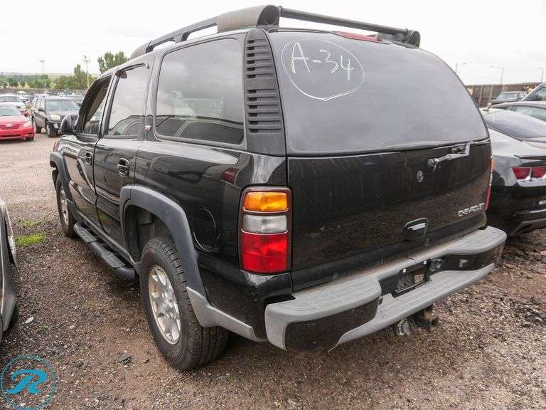 2005  Chevrolet  Tahoe LS  4WD - Roller Auctions