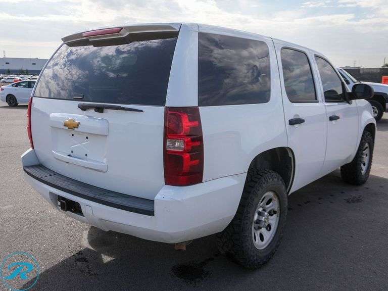 2014 Chevrolet Tahoe LS 4WD SUV - Roller Auctions