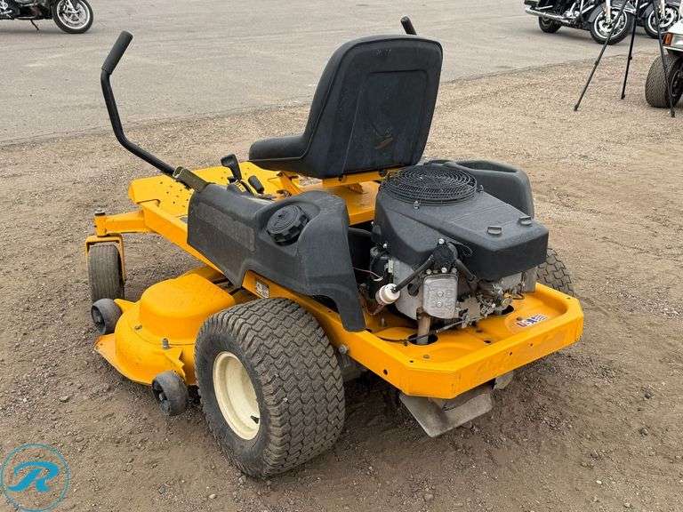 2006 Cub Cadet 621-643 RWD Zero-Turn Ride-On Mower - Roller Auctions