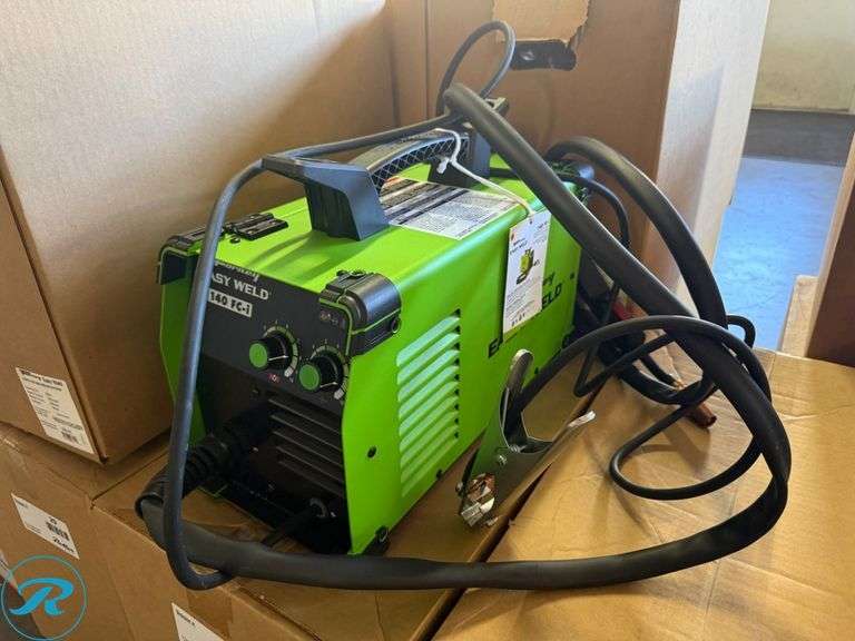 Forney Easy Weld 140 FC-i Flux-Core Wire Welder, 120V, 19 lbs - Roller Auctions