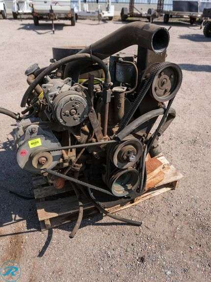 7.3L 8-Cylinder Diesel Engine With Transmission - Roller Auctions