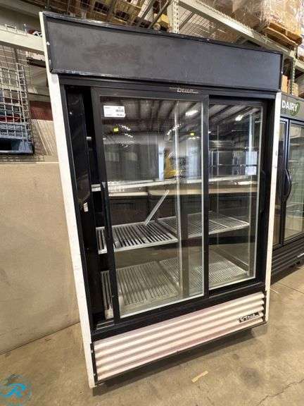 True GDM-47FC 2-Section Sliding Glass Door Refrigerated Merchandiser