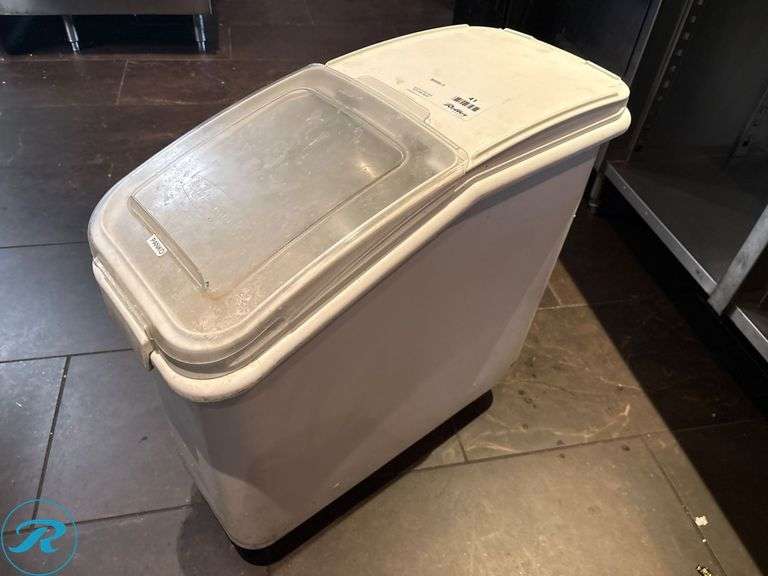 Plastic Ingredient Storage Bin with Hinged Lid and Casters - Roller Auctions