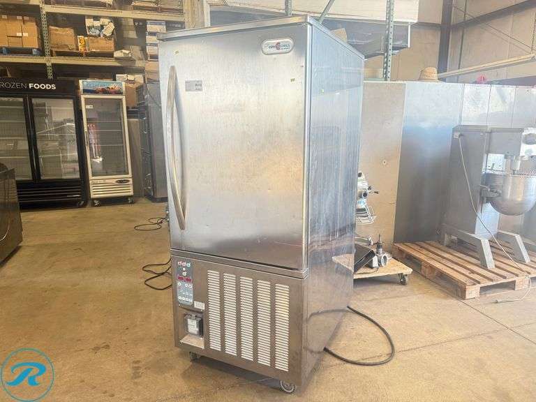 Delfield Convotherm ConvocChill Reach-In Commercial Blast Chiller, 220-230V